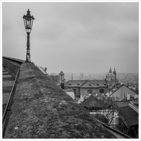 Malá strana od Pražského hradu - Fotografický workshop Magická zimní Praha